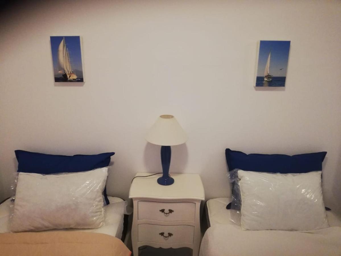 Apartamento Saint Martin Armacao de Pera Luaran gambar